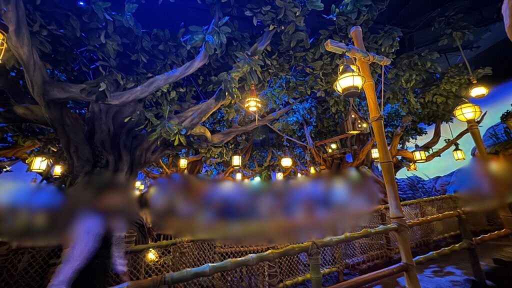 ピーターパンのネバーランドアドベンチャー待機列の様子