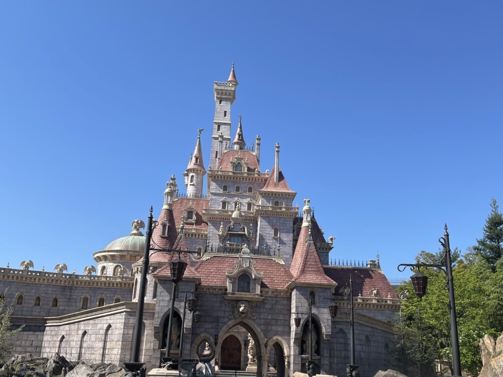 東京ディズニーランド 美女と野獣のお城